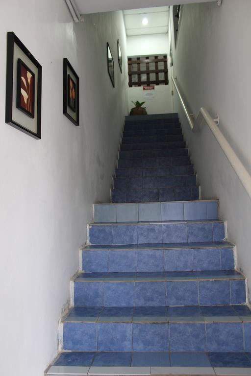 เอ็มมา เกสต์ เฮาส์ Hotel Jertih ภายนอก รูปภาพ